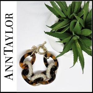Ann Taylor Jewelry - ANN TAYLOR Tortoise Shell/Rhinestone Link Bracelet Ann Taylor Jewelry - ANN TAYLOR Tortoise Shell/Rhinestone Link Bracelet